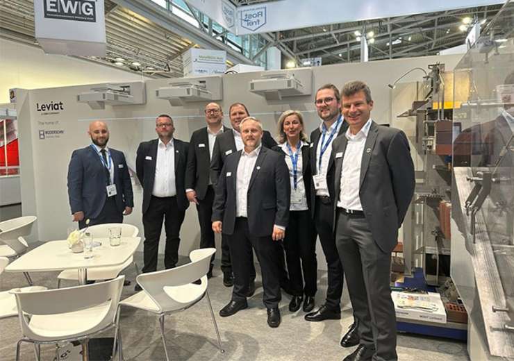 Team Modersohn am Messestand zur BAU 2023 in München