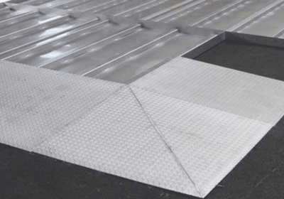 Floor cover with access ramp