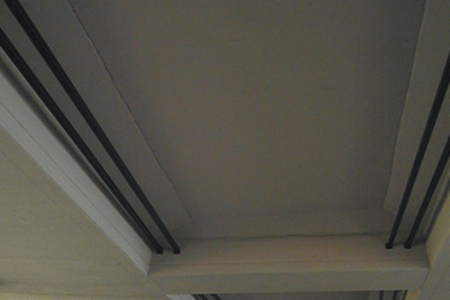 Further tensioning also directly under the bridge, so that tension is applied from all sides